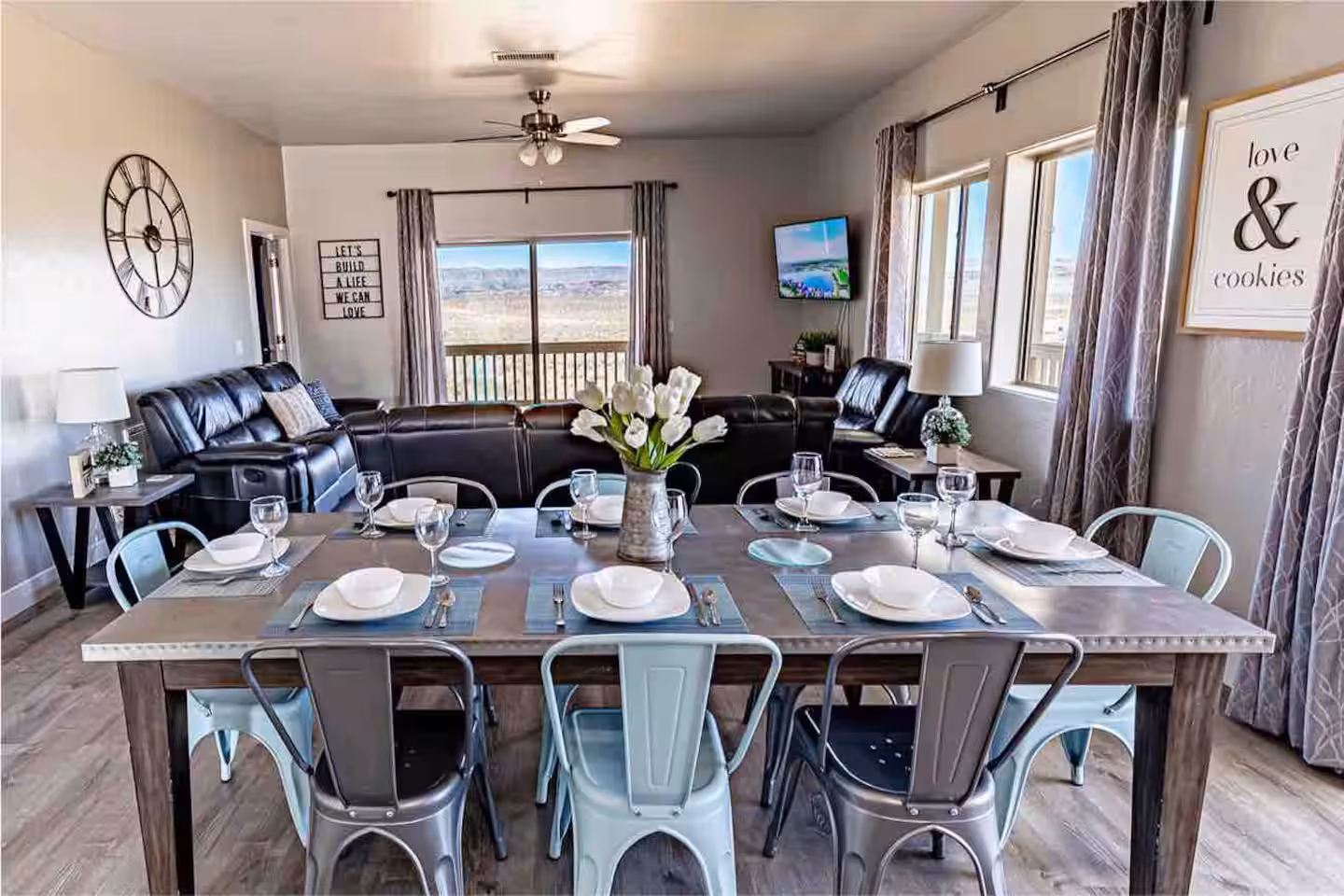 Dining & Family Room