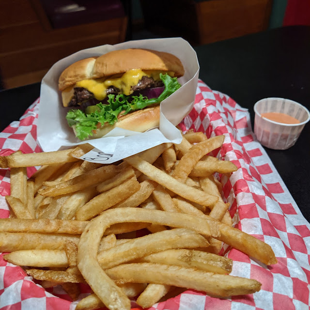 Page Az Restaurant - Slackers quality grub
